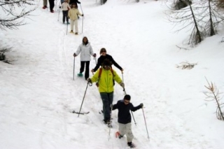  Descenso con raquetas de nieve 